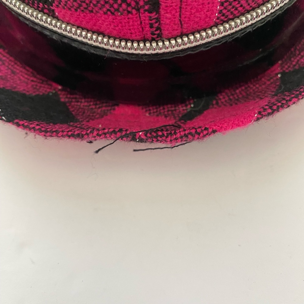 2012 NWOT Monster High pink and black plaid fedora - Picture 6 of 6